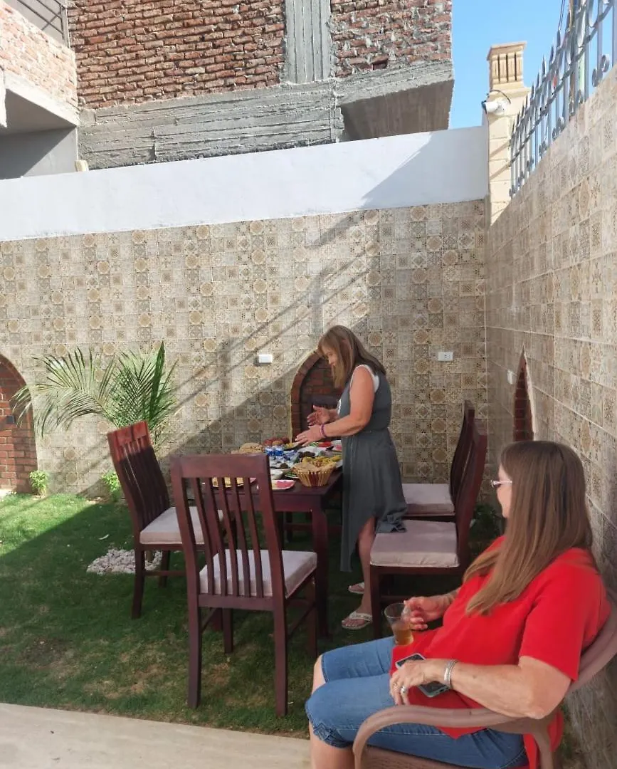 Sky Guest House Luxor Apartment